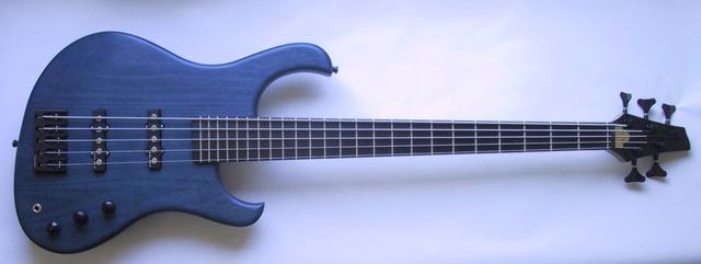 JbX blau