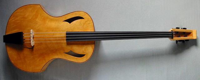 akustikbass